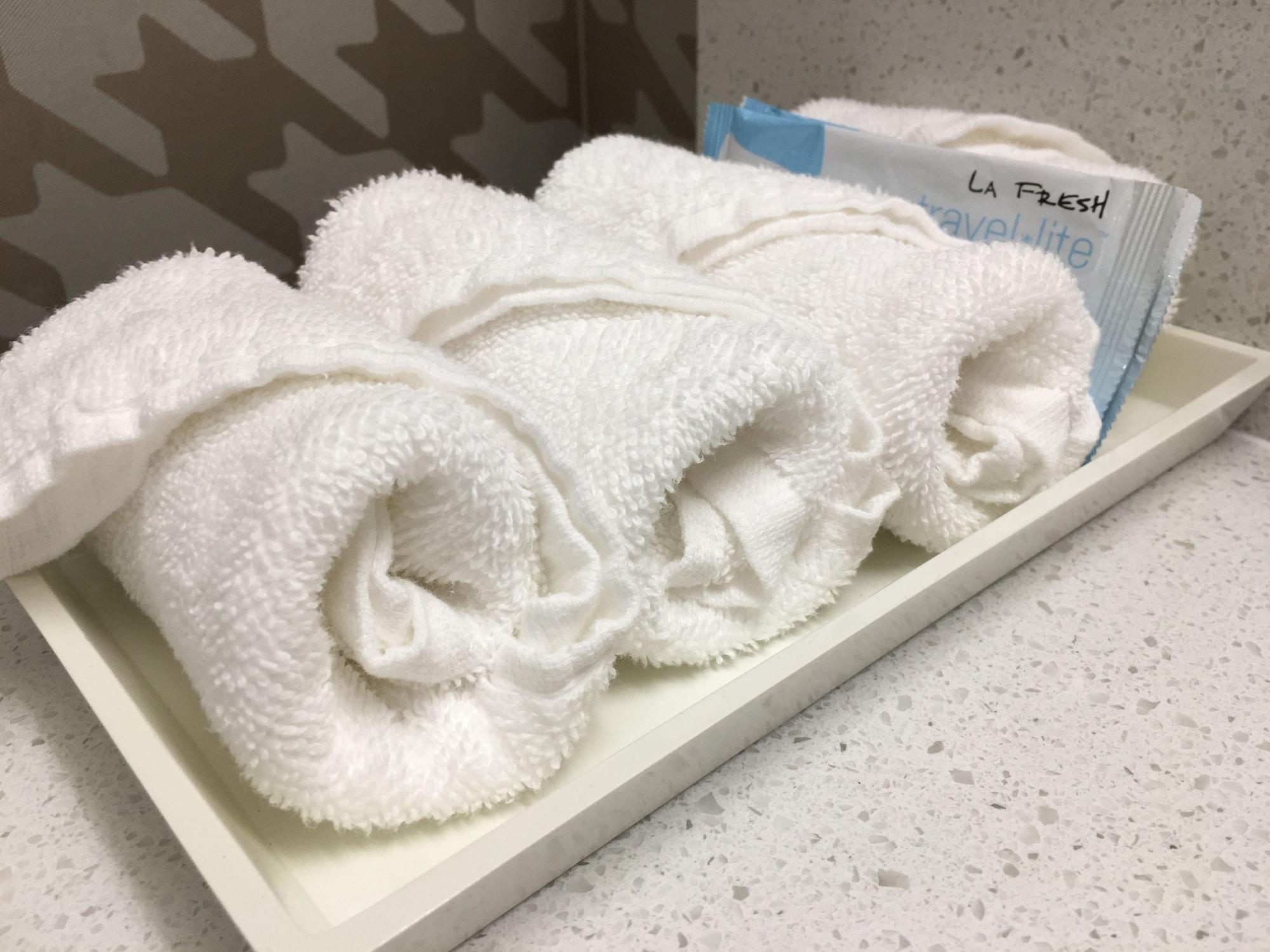 Home2 Suites By Hilton Brandon Tampa Экстерьер фото