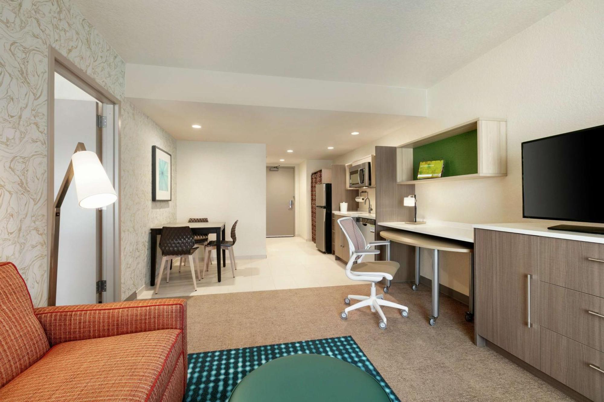 Home2 Suites By Hilton Brandon Tampa Экстерьер фото