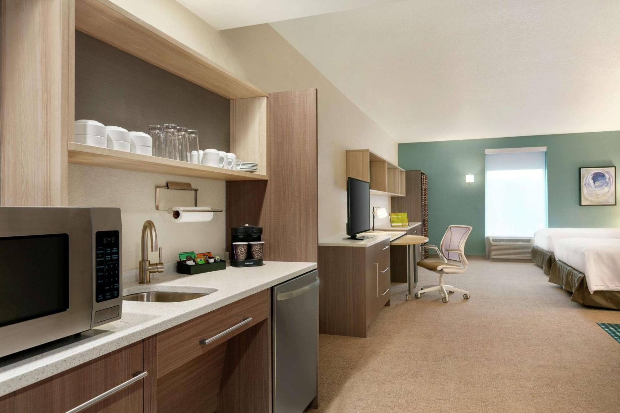 Home2 Suites By Hilton Brandon Tampa Экстерьер фото